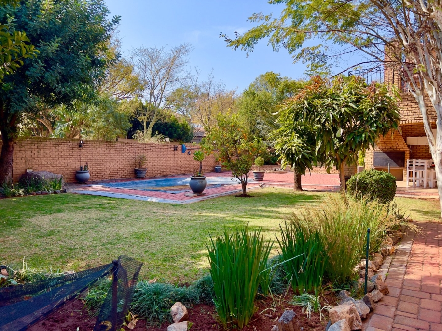 5 Bedroom Property for Sale in Irene Farm Villages Gauteng