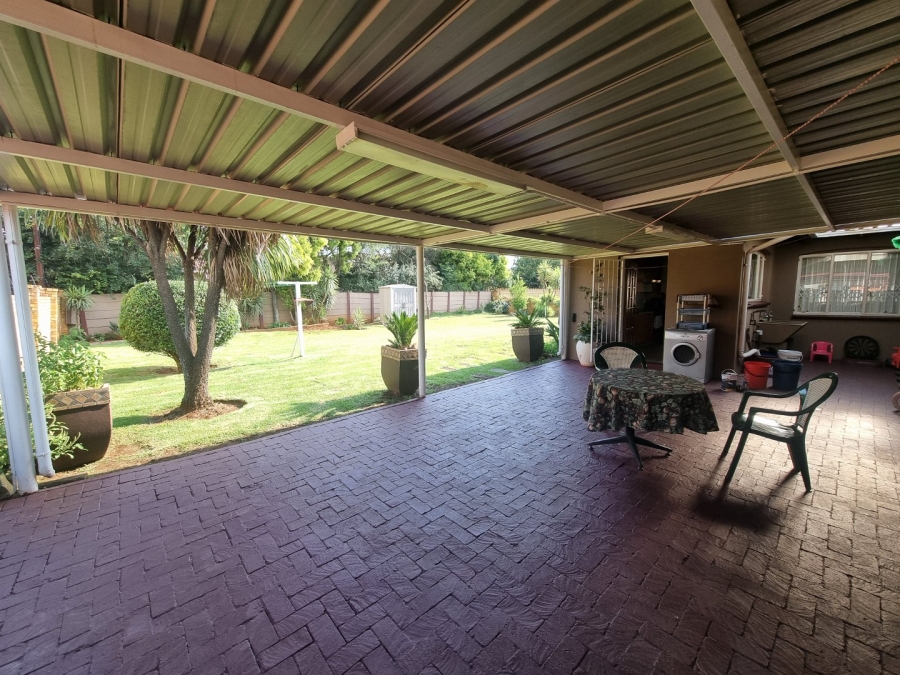 3 Bedroom Property for Sale in Bakerton Gauteng