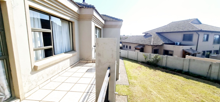 To Let 5 Bedroom Property for Rent in Stone Ridge Gauteng