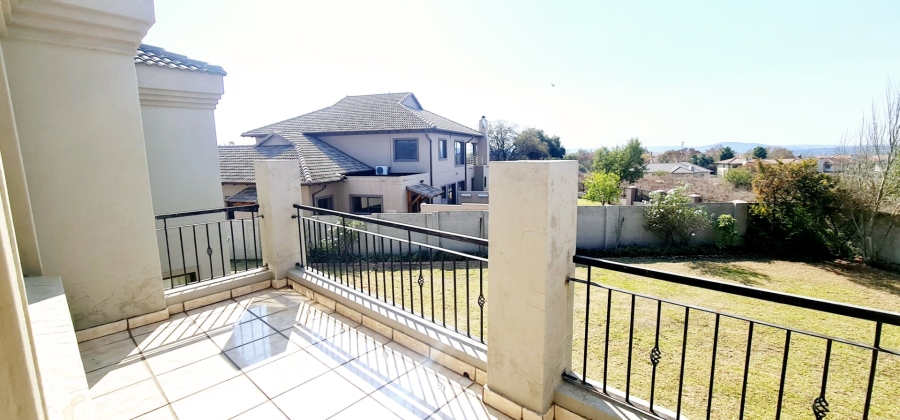 To Let 5 Bedroom Property for Rent in Stone Ridge Gauteng