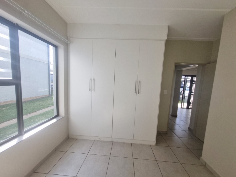 2 Bedroom Property for Sale in Benoni North Gauteng