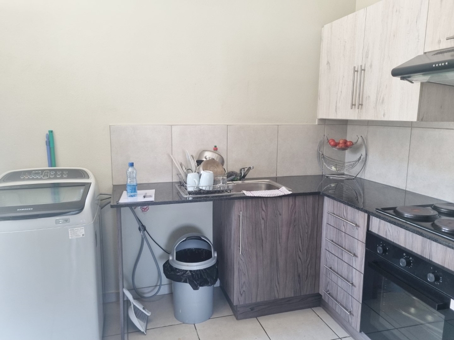 2 Bedroom Property for Sale in Benoni North Gauteng