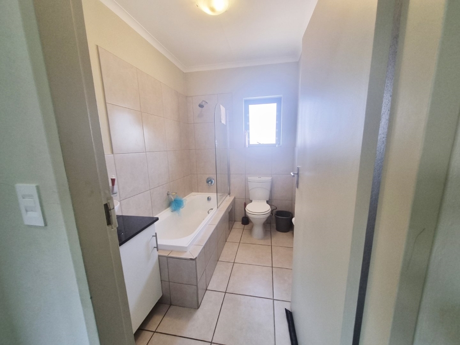 2 Bedroom Property for Sale in Benoni North Gauteng