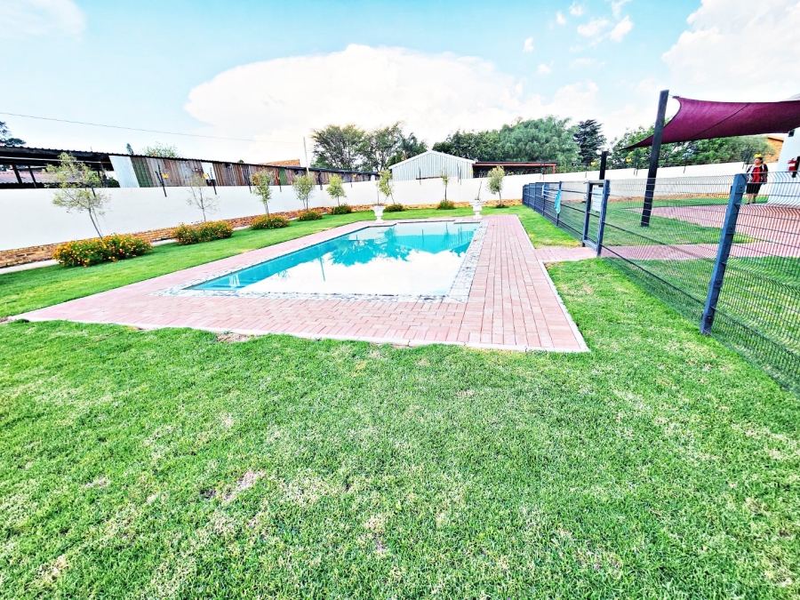 2 Bedroom Property for Sale in Benoni North Gauteng