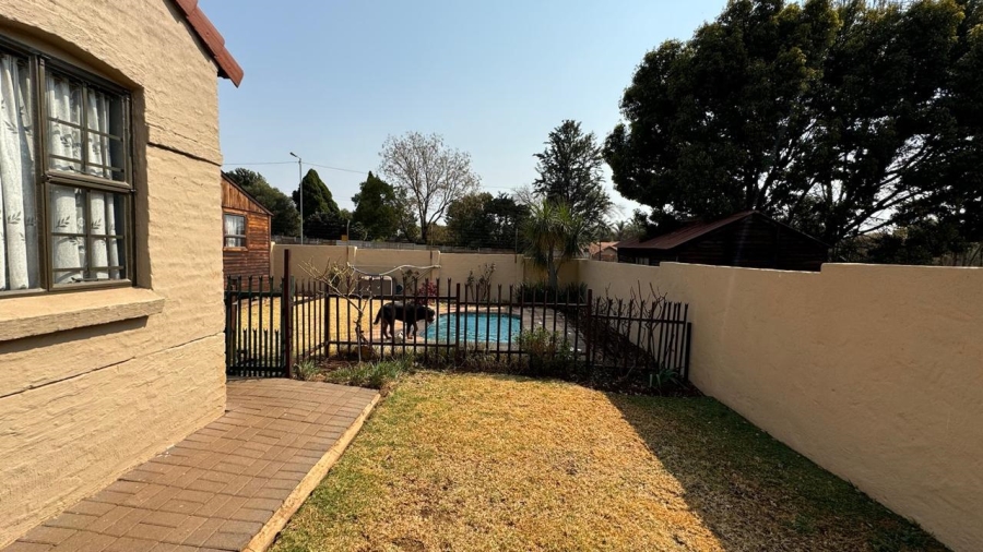 3 Bedroom Property for Sale in Eldoraigne Gauteng