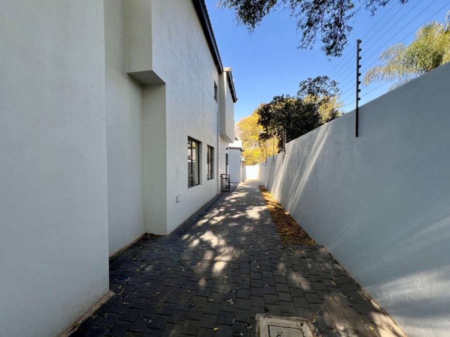 4 Bedroom Property for Sale in Lynnwood Glen Gauteng