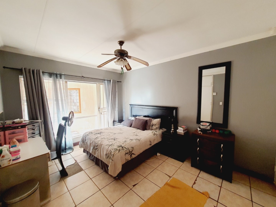 3 Bedroom Property for Sale in Moreleta Park Gauteng