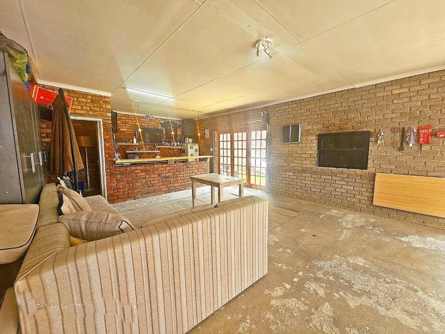 3 Bedroom Property for Sale in Van Dyk Park Gauteng