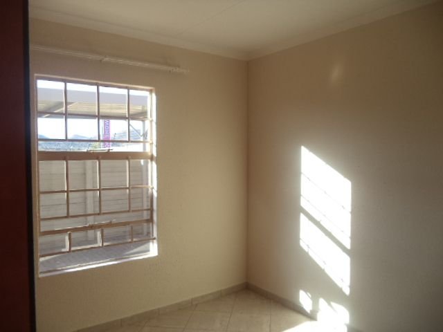 To Let 3 Bedroom Property for Rent in Andeon Gauteng