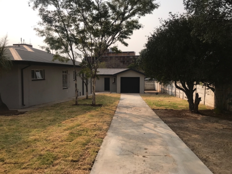 3 Bedroom Property for Sale in Kwaggasrand Gauteng