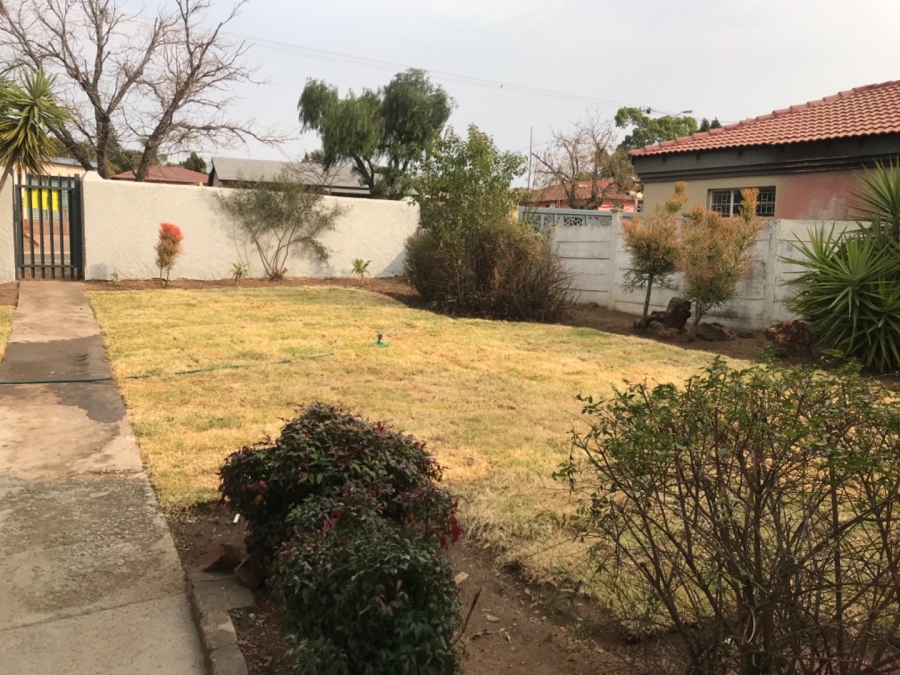 3 Bedroom Property for Sale in Kwaggasrand Gauteng