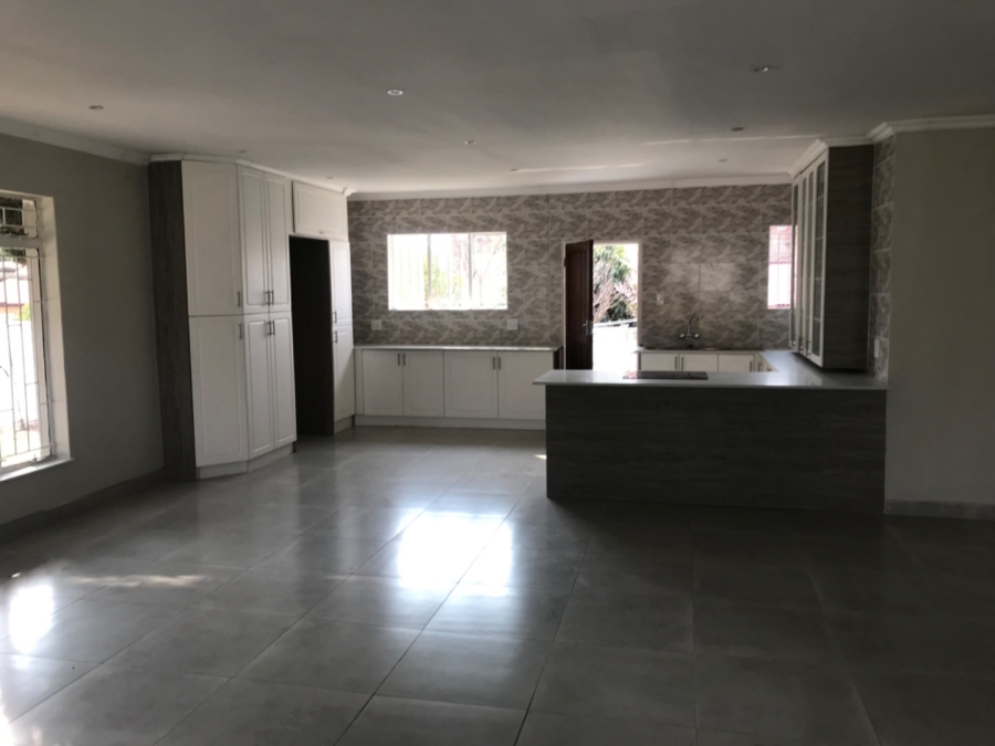 3 Bedroom Property for Sale in Kwaggasrand Gauteng