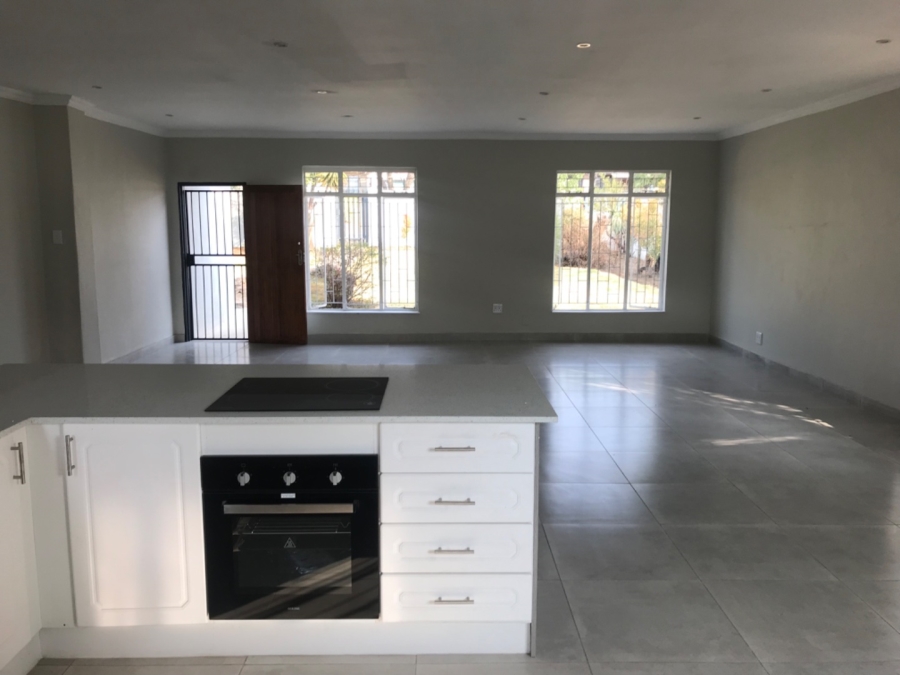 3 Bedroom Property for Sale in Kwaggasrand Gauteng