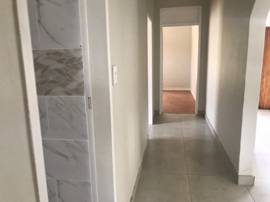 3 Bedroom Property for Sale in Kwaggasrand Gauteng