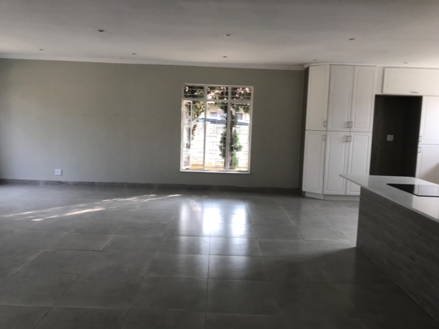 3 Bedroom Property for Sale in Kwaggasrand Gauteng