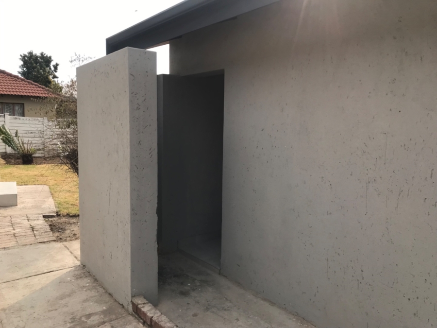 3 Bedroom Property for Sale in Kwaggasrand Gauteng