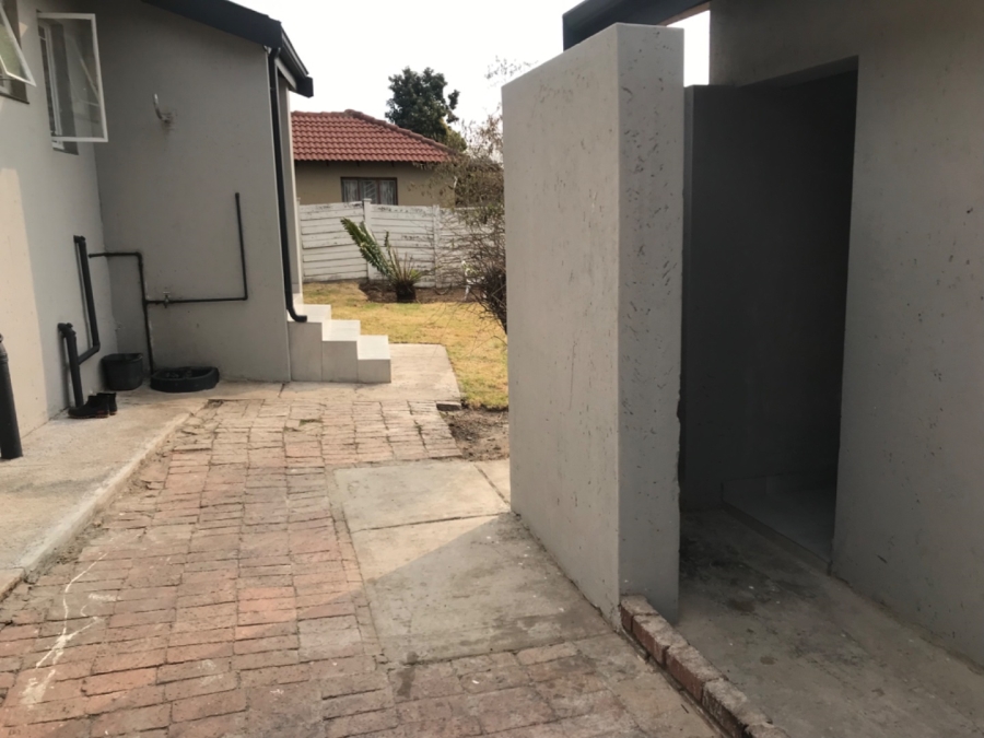 3 Bedroom Property for Sale in Kwaggasrand Gauteng