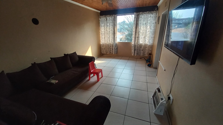 2 Bedroom Property for Sale in Mindalore Gauteng