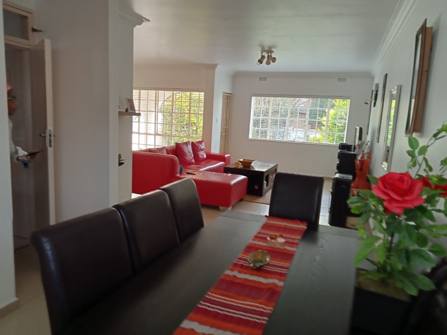 3 Bedroom Property for Sale in Kew Gauteng