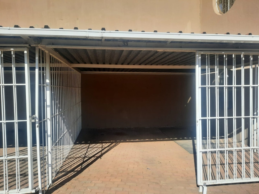 2 Bedroom Property for Sale in Florida Gauteng