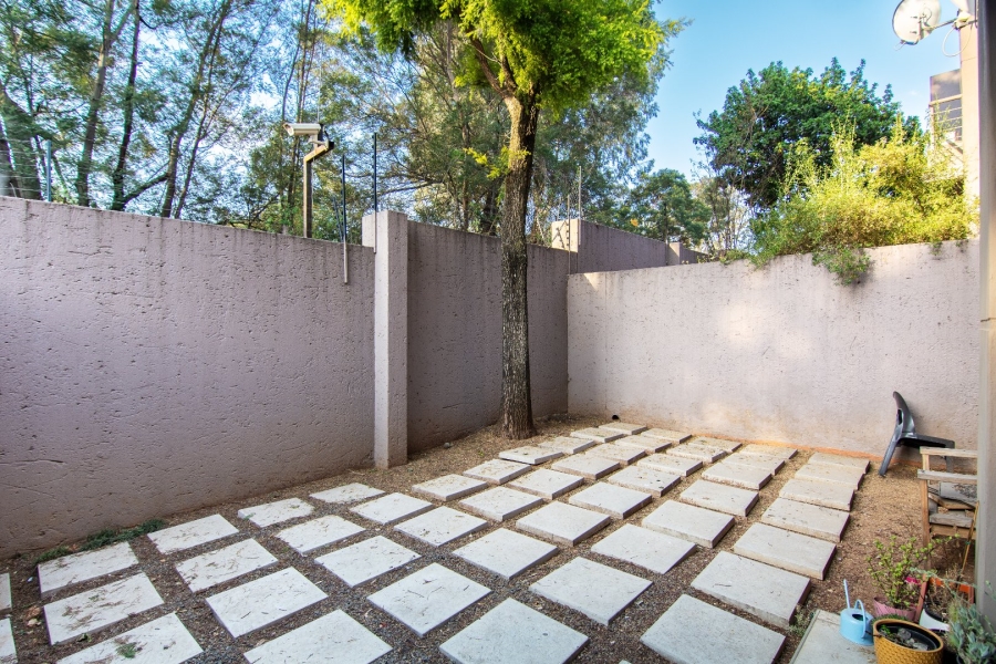 2 Bedroom Property for Sale in Woodmead Gauteng