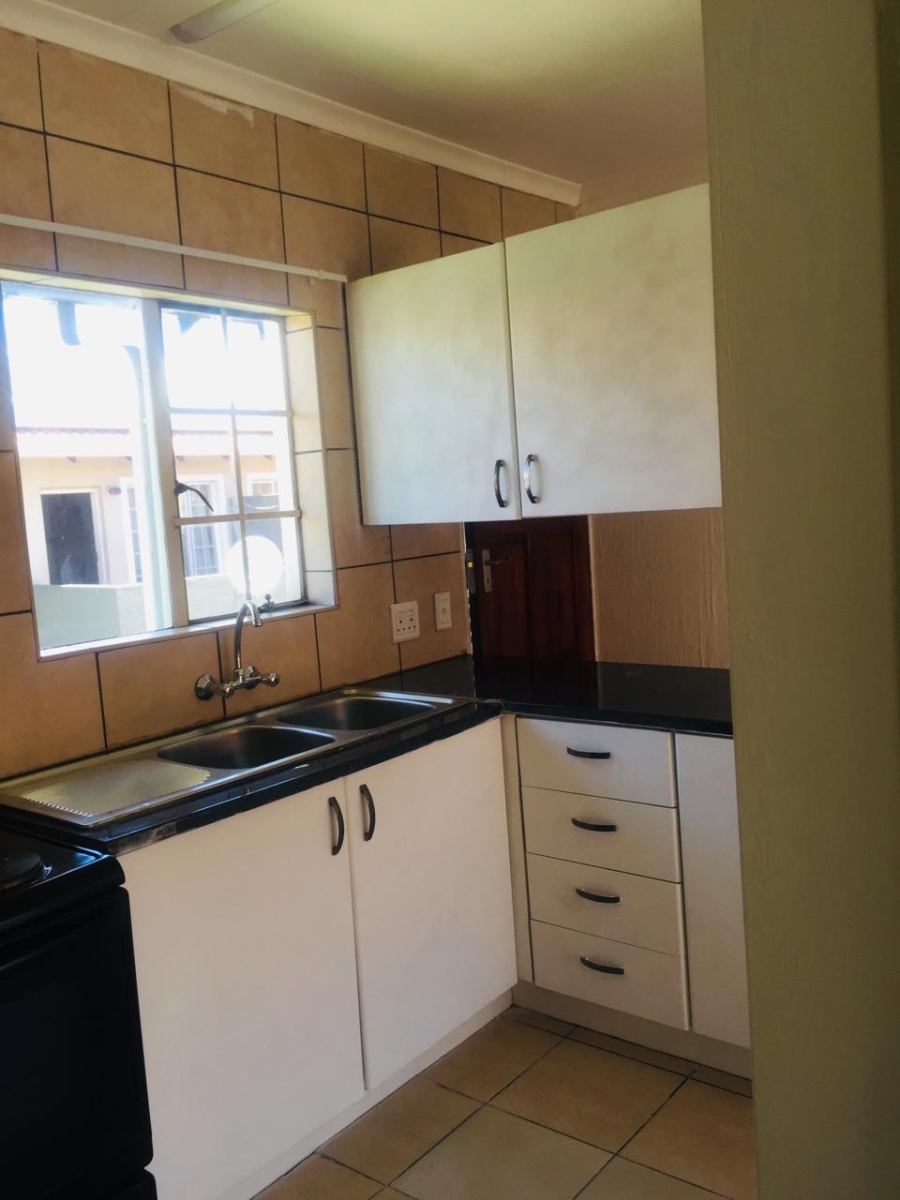 1 Bedroom Property for Sale in Comet Gauteng