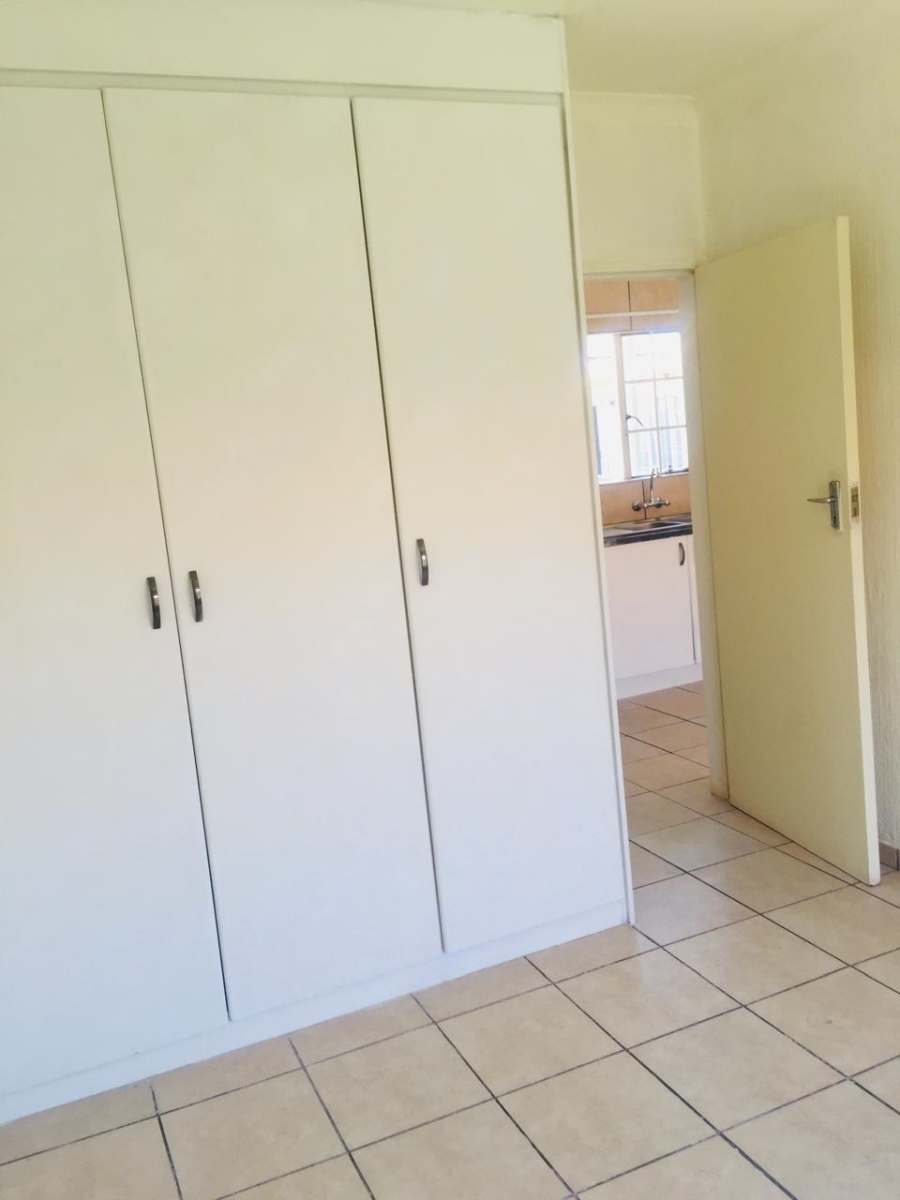 1 Bedroom Property for Sale in Comet Gauteng