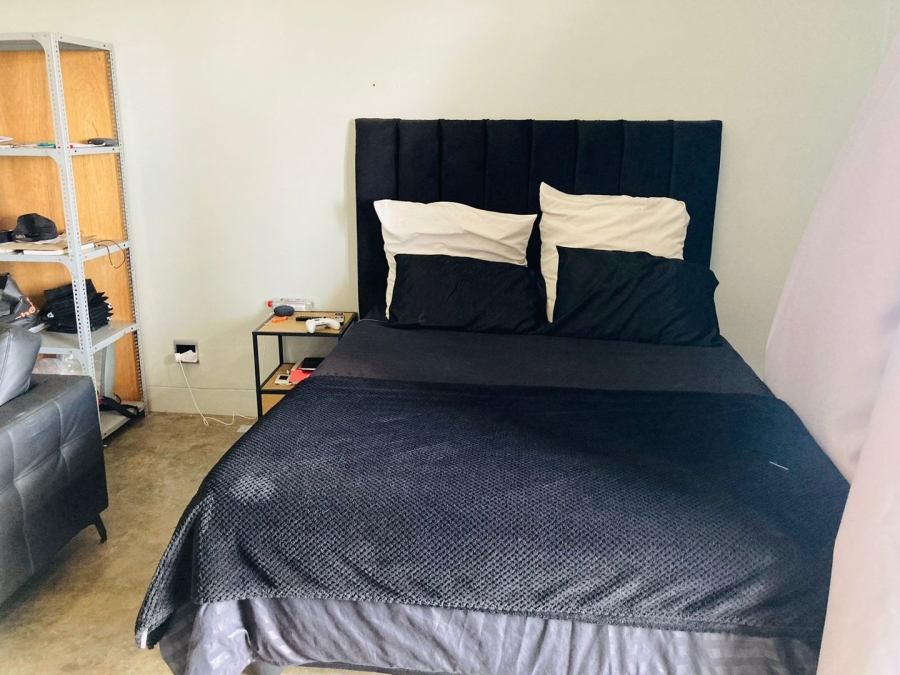 1 Bedroom Property for Sale in Maboneng Gauteng