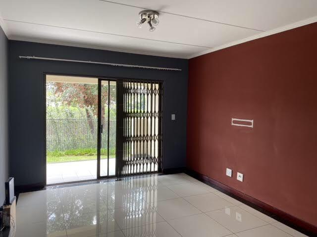 2 Bedroom Property for Sale in Noordwyk Gauteng