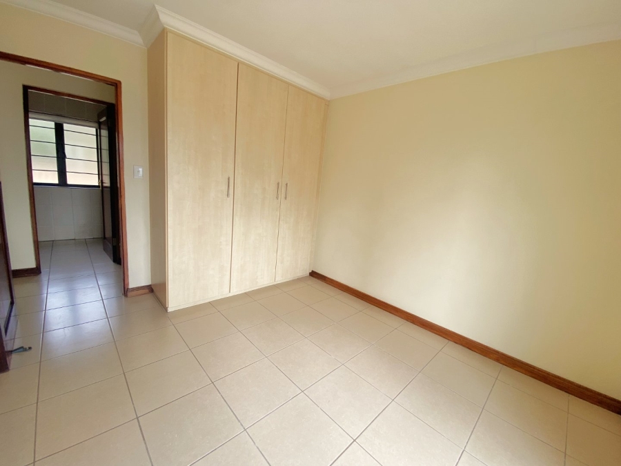 4 Bedroom Property for Sale in Roodekrans Gauteng