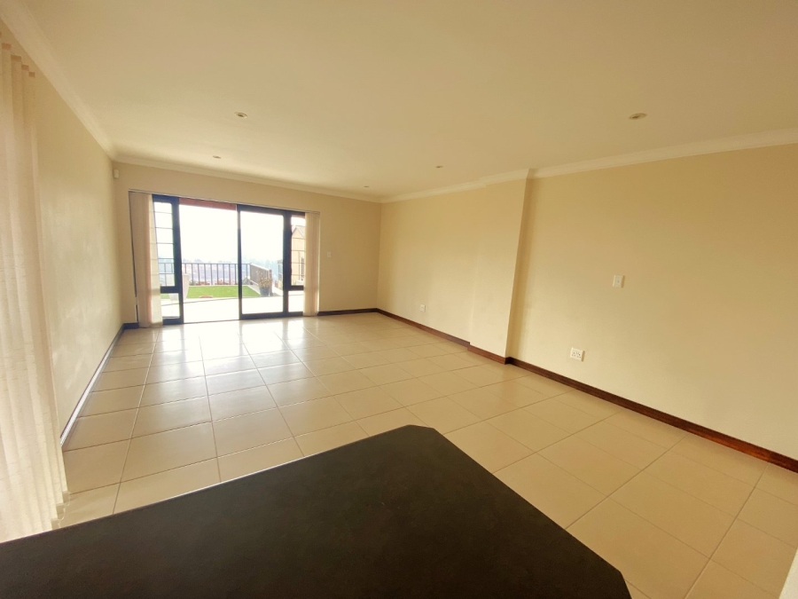 4 Bedroom Property for Sale in Roodekrans Gauteng