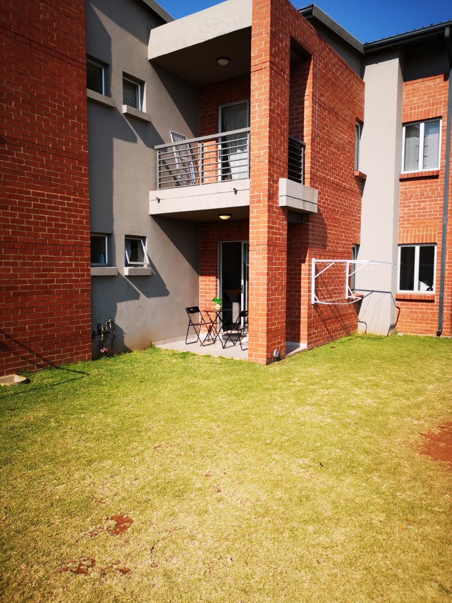 2 Bedroom Property for Sale in Esther Park Gauteng