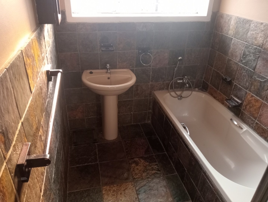 2 Bedroom Property for Sale in Witfield Gauteng