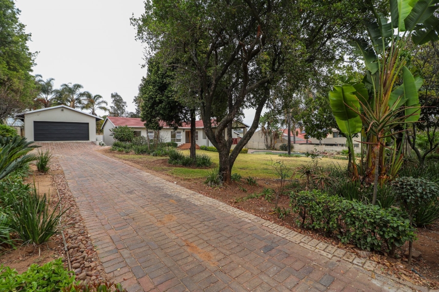 3 Bedroom Property for Sale in Morningside Gauteng