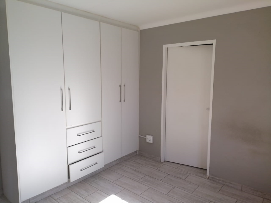 To Let 3 Bedroom Property for Rent in Riverbend AH Gauteng