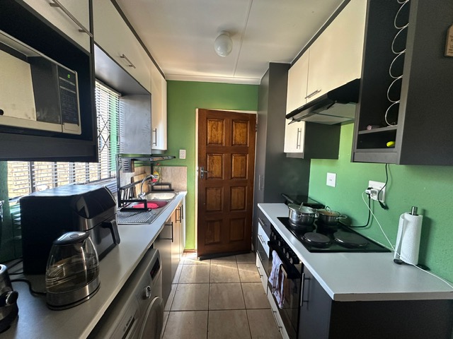 To Let 2 Bedroom Property for Rent in Cosmo City Gauteng