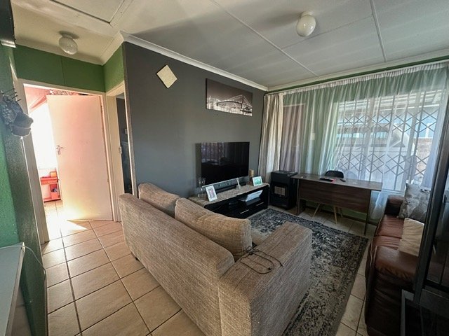 To Let 2 Bedroom Property for Rent in Cosmo City Gauteng