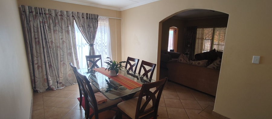 3 Bedroom Property for Sale in Theresa Park Gauteng