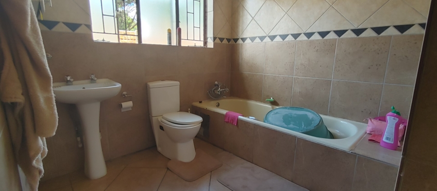 3 Bedroom Property for Sale in Theresa Park Gauteng