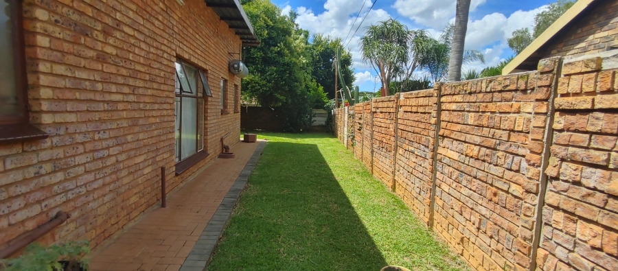 3 Bedroom Property for Sale in Theresa Park Gauteng