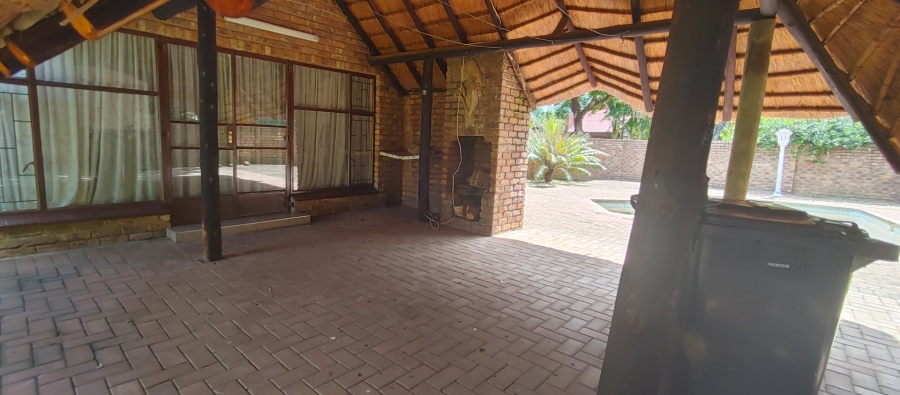 3 Bedroom Property for Sale in Theresa Park Gauteng