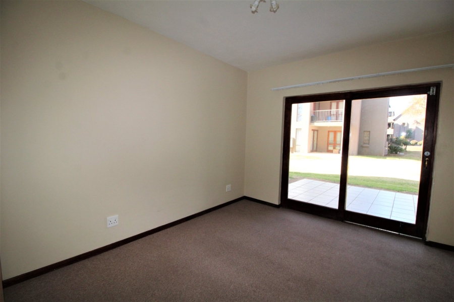 To Let 1 Bedroom Property for Rent in Valhalla Gauteng