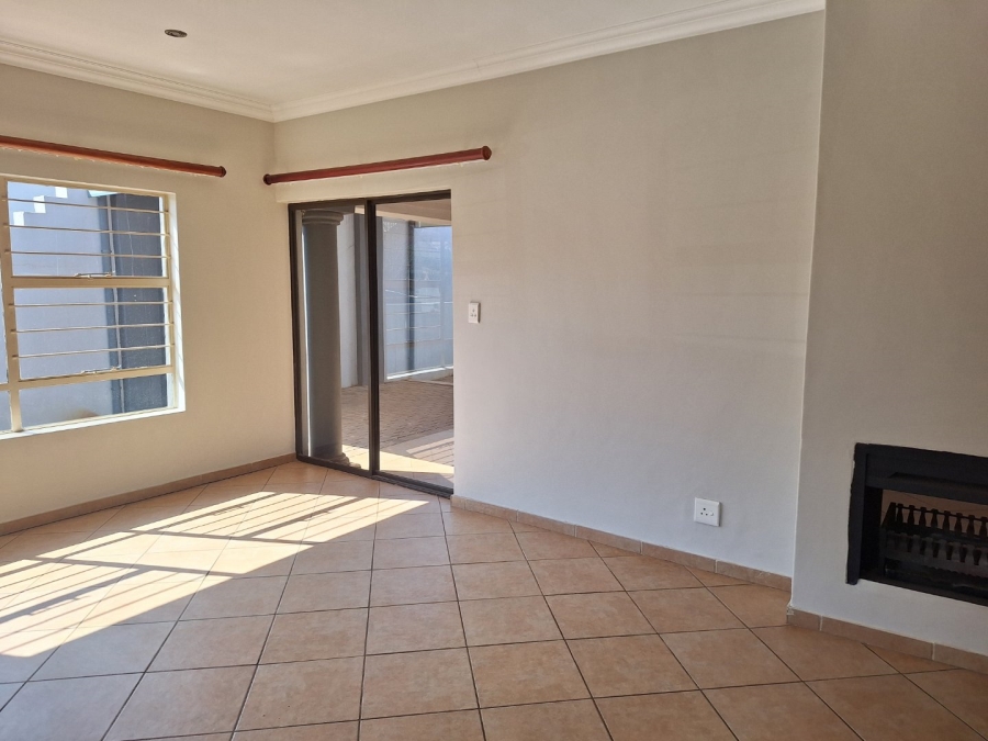 3 Bedroom Property for Sale in Olympus AH Gauteng