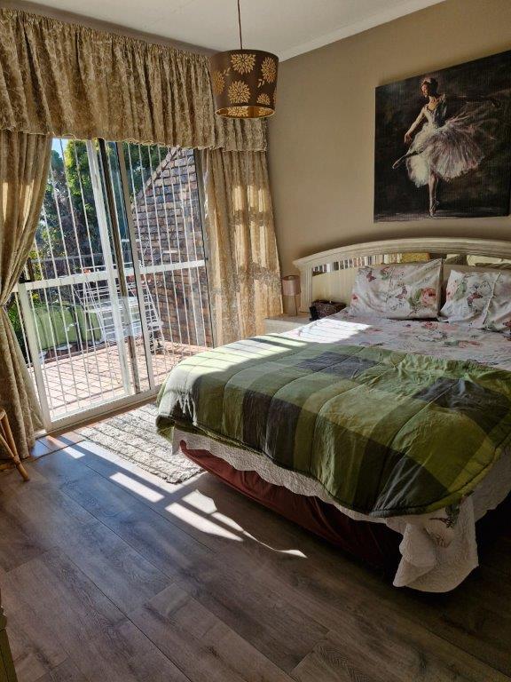 3 Bedroom Property for Sale in Birchleigh North Gauteng