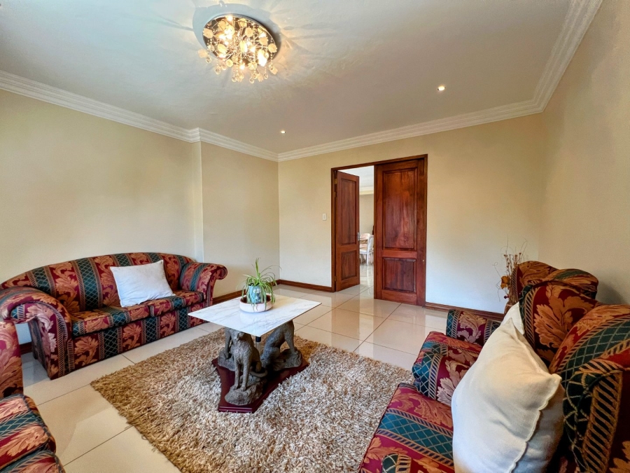 5 Bedroom Property for Sale in Zambezi Country Estate Gauteng