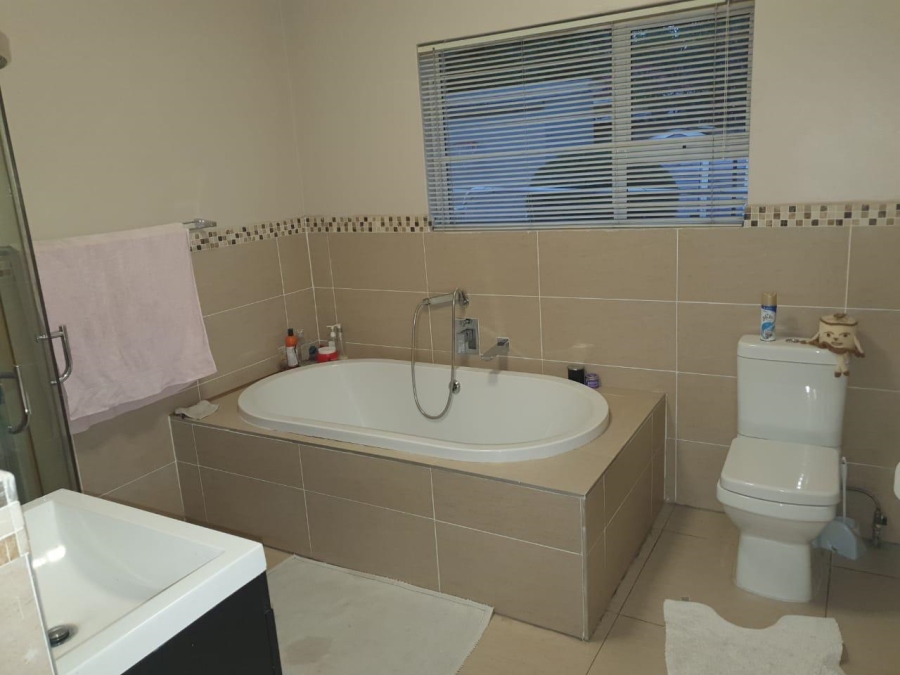 3 Bedroom Property for Sale in Sydenham Gauteng