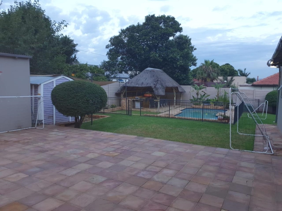 3 Bedroom Property for Sale in Sydenham Gauteng