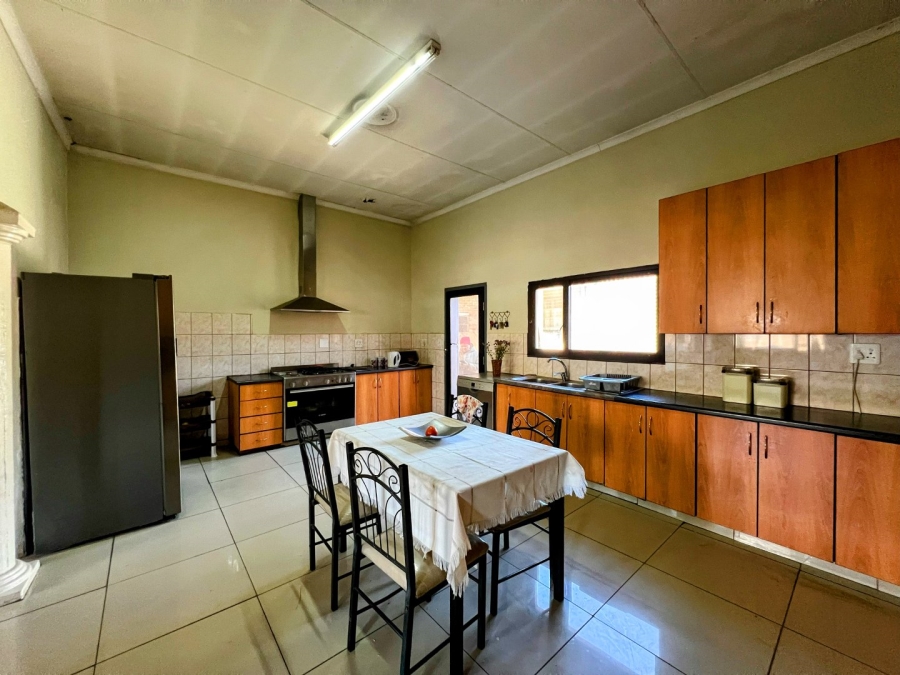 4 Bedroom Property for Sale in Booysens Gauteng