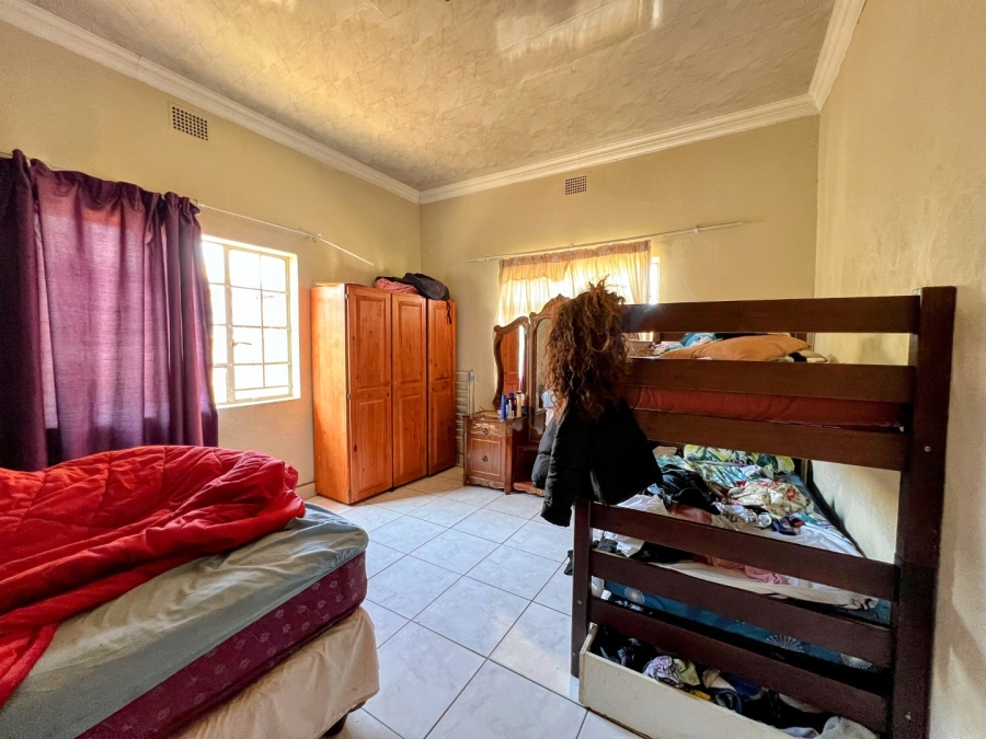 4 Bedroom Property for Sale in Booysens Gauteng