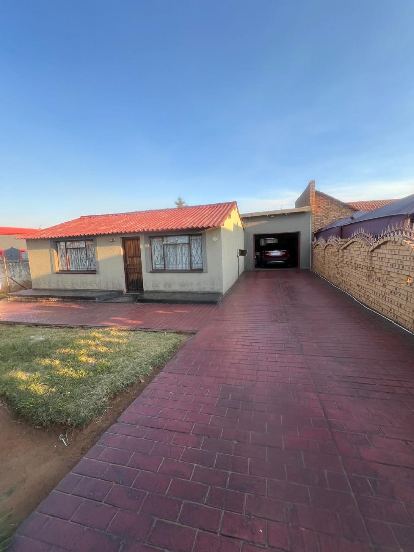 2 Bedroom Property for Sale in Soshanguve L Gauteng